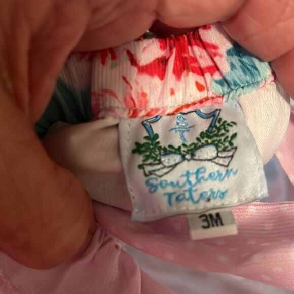 Floral Ruffle Romper Southern taters - Picture 4 of 4